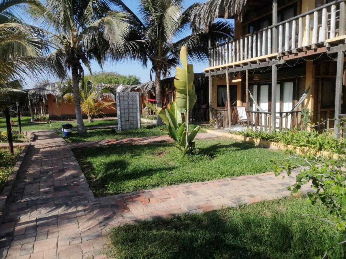 Punta Pacifico Bungalows Манкора Екстериор снимка